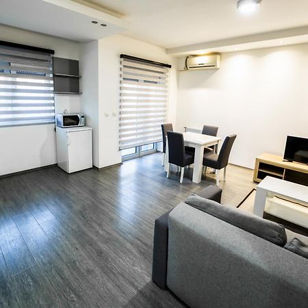 Ring Inn Apartments Obrenovac  Ngoại thất bức ảnh